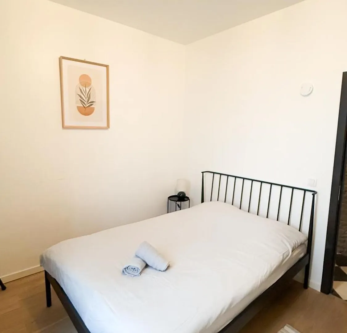 New Lofts Inside Coffee Brewery Apartment Antwerp 0*,